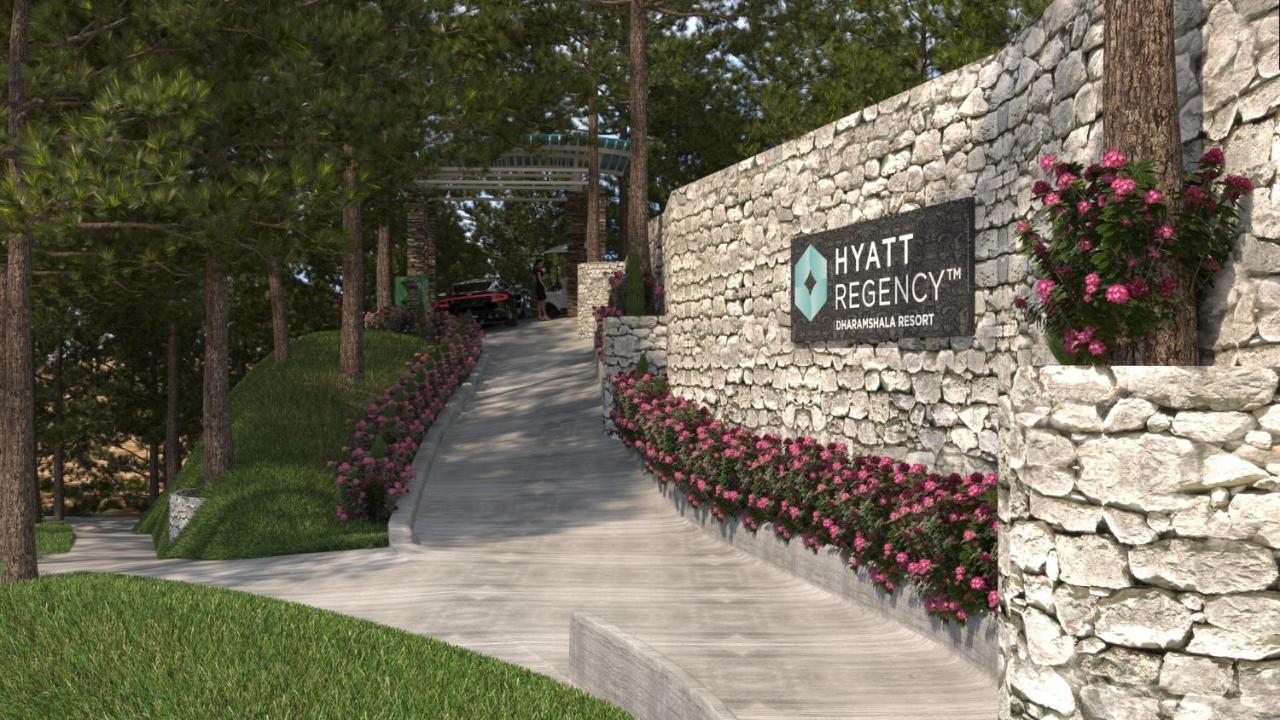 Hyatt Regency Dharamshala Resort Buitenkant foto