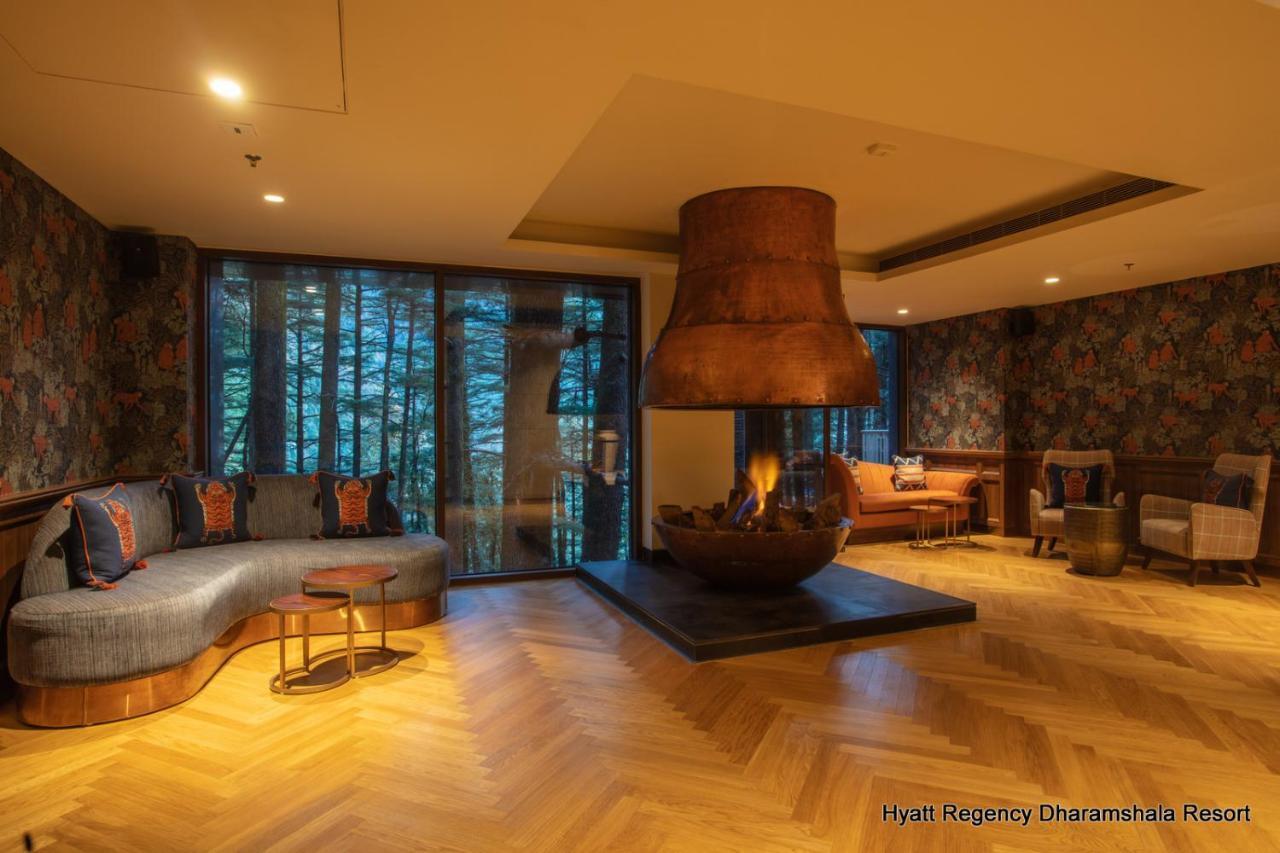 Hyatt Regency Dharamshala Resort Buitenkant foto